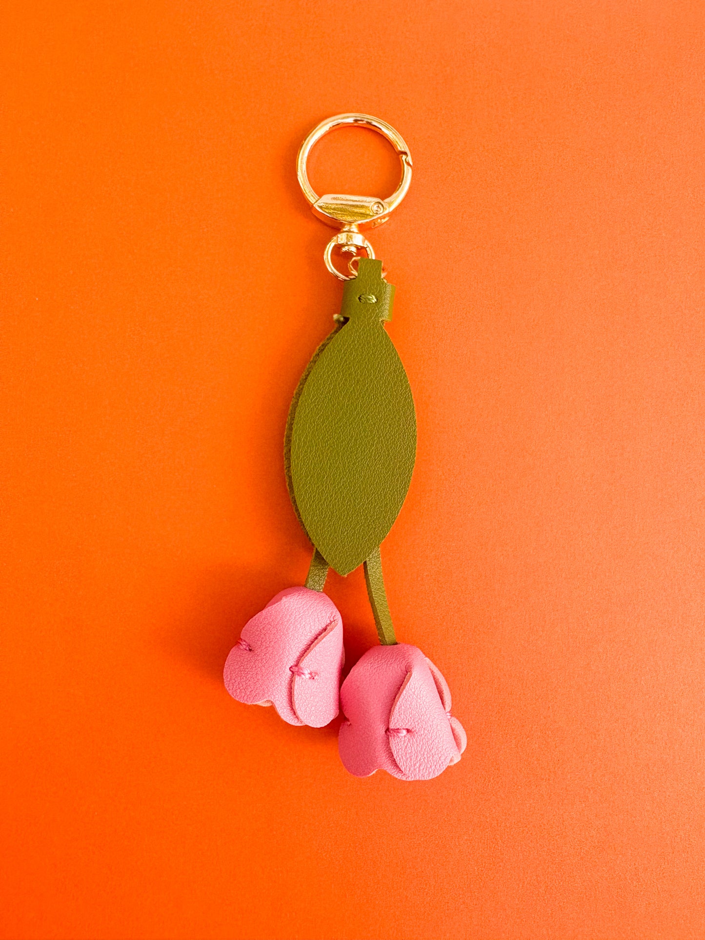 Pink Tulip Vegan Leather Bag Charm – Elevate Your Style!